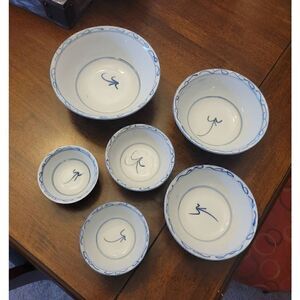 20th C. Chinese Traditional 
Blue White Porcelain Bowls Set